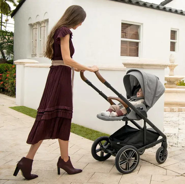 Nuna Mixx Next Stroller with Adapter, Apron, and Raincover