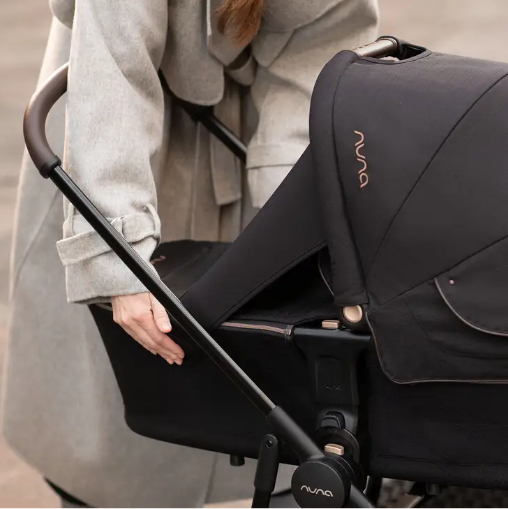 Nuna LYTL™ Carry Cot With Rain Cover
