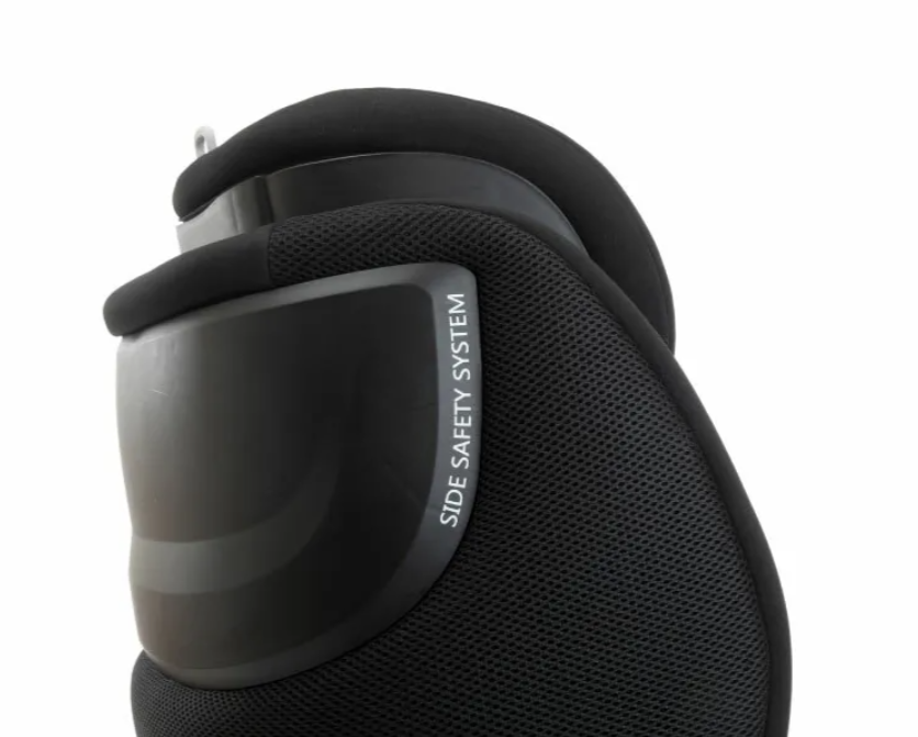 Seat3Fit i-Size Air ZIP & WASH - Black Air