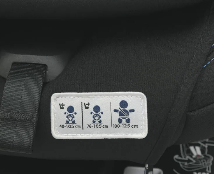 Seat3Fit i-Size Air ZIP & WASH - Black Air