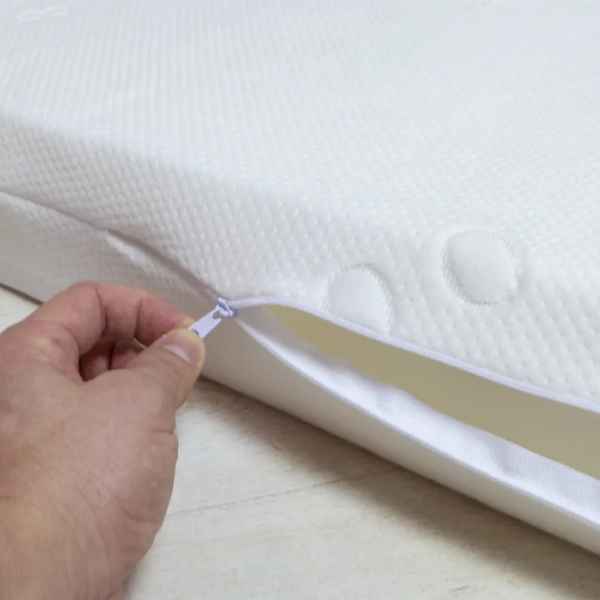 BabyOne Premium Bamboo High Density Baby Mattress Antidustmite / Antifungus / Antibacteria (Playpen / Baby Cot)