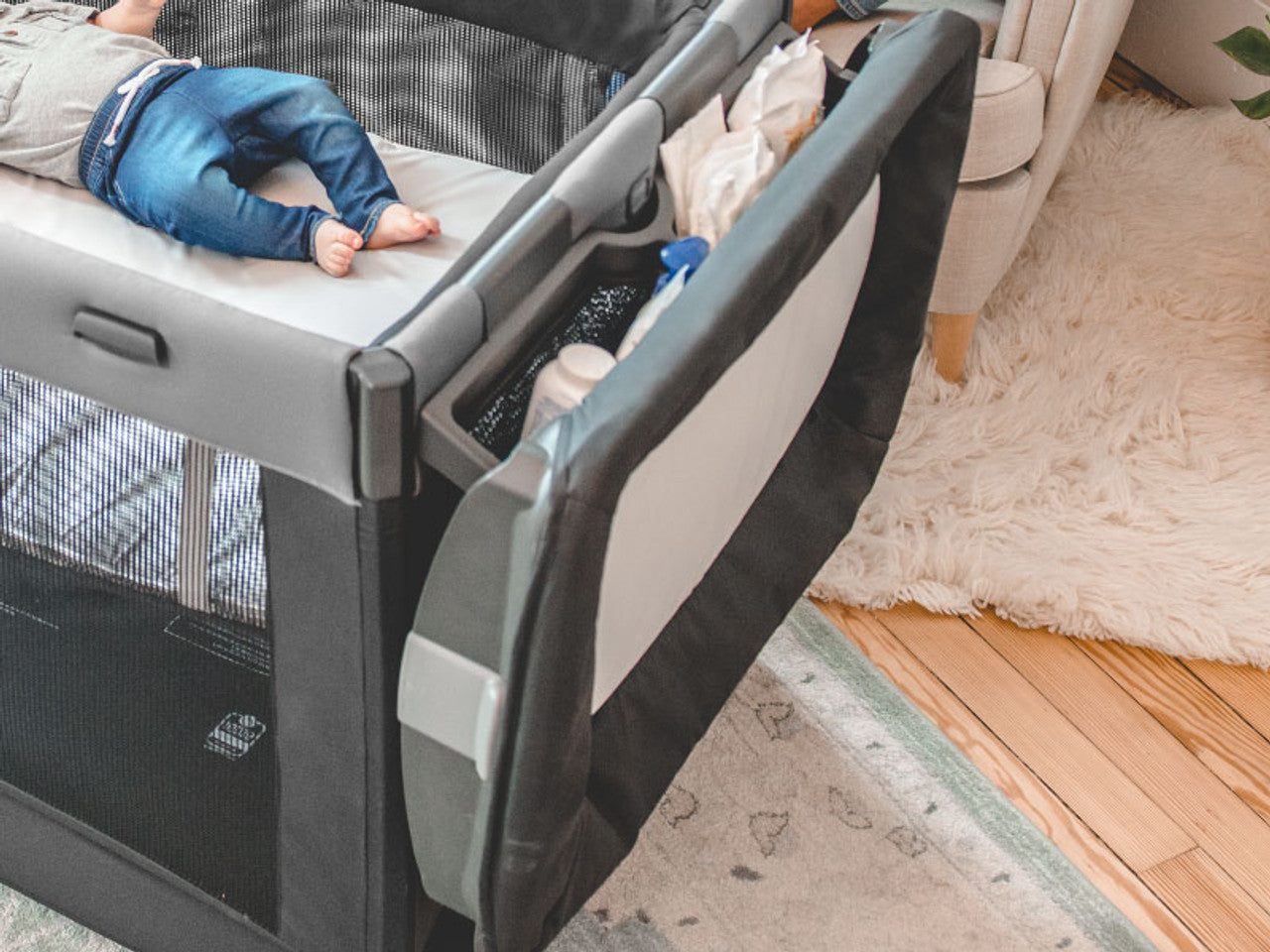 Chicco Lullaby Portable Playard Camden
