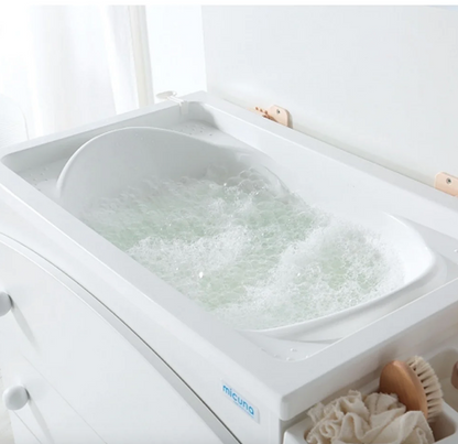 Micuna White Babybath w/ Changing Mat