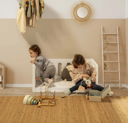 Micuna Lulu Minicot - White/Natural Wax
