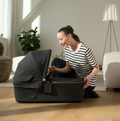 Nuna LYTL™ Carry Cot With Rain Cover