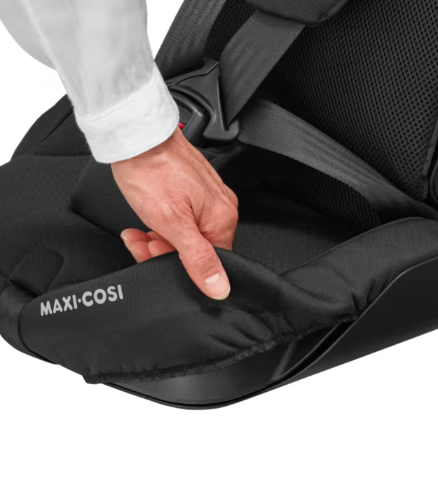 MAXI-COSI NOMAD PLUS CAR SEAT - AUTHENTIC BLACK (INCLUDE TRAVEL BAG)