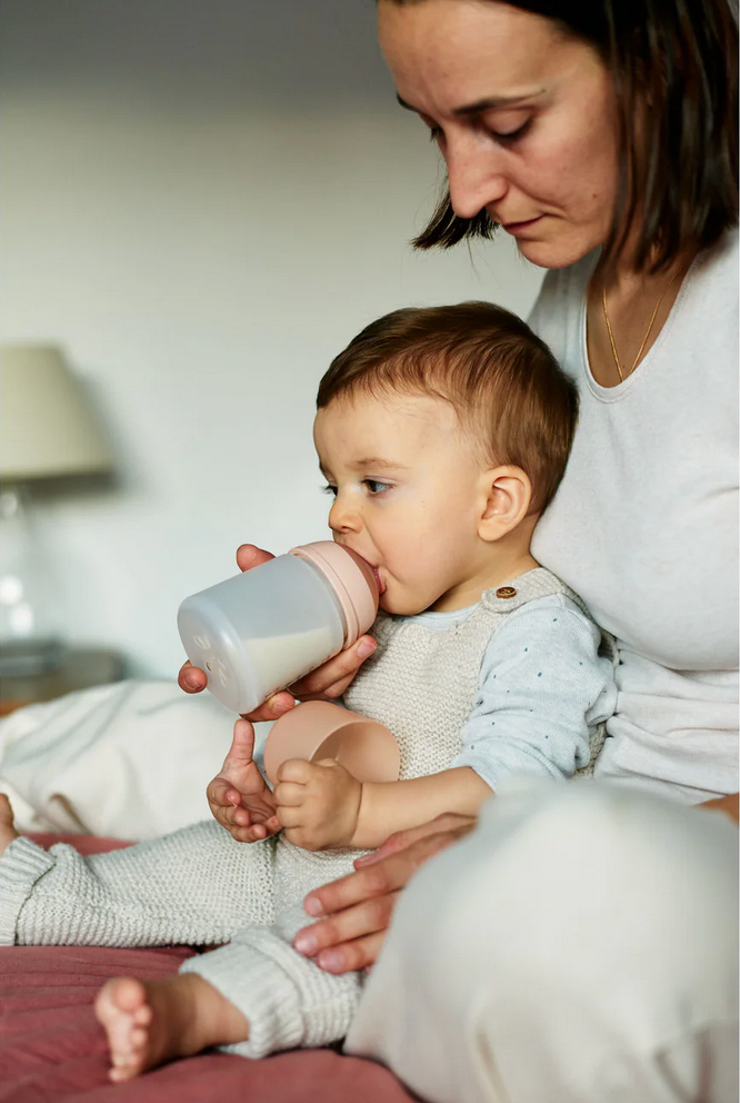 Suavinex Zero Zero Anti Colic Bottle 270ml - Medium Flow 3M+