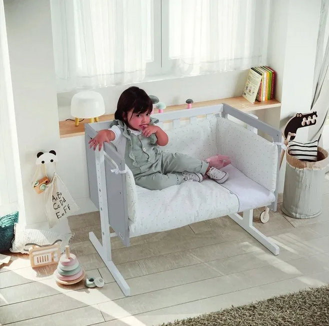 Micuna You & Me Plus Mini Crib