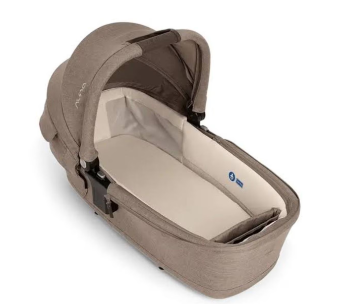 Nuna LYTL™ Carry Cot With Rain Cover