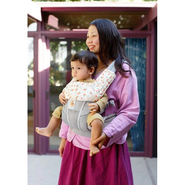 Ergobaby drool bib hotsell
