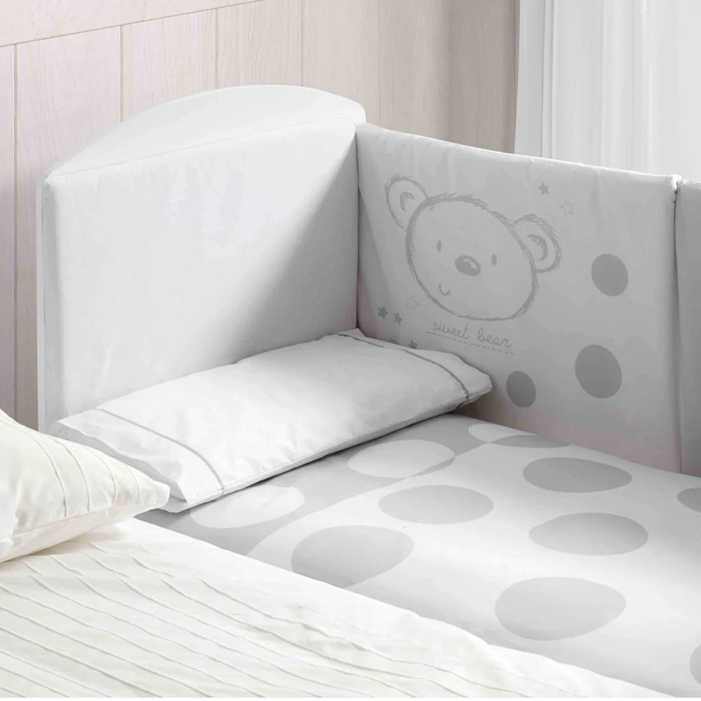 Micuna sweet sales bear baby cot
